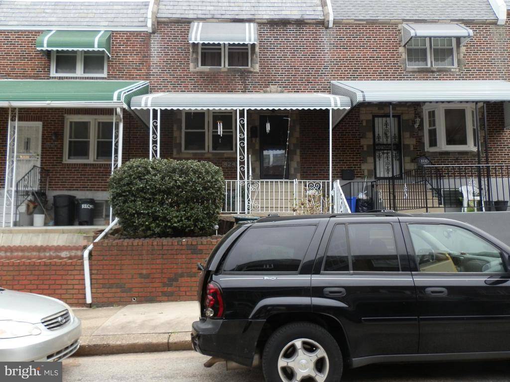 4247 LAWNDALE ST, Philadelphia, PA 19124