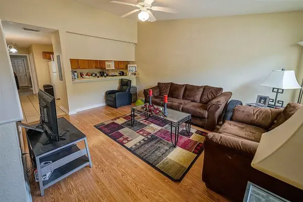 4434 GEARHART UNIT 1902 Road #1902, Tallahassee, FL 32303