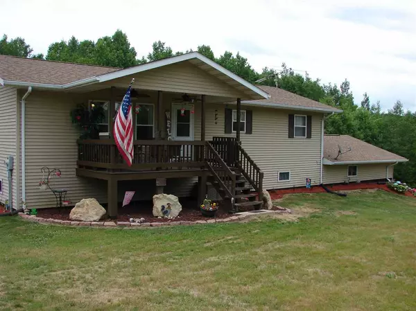 Woodman, WI 53816,14704 Valley View Rd