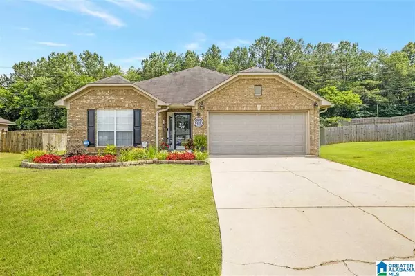 3443 JEANNE LANE, Hueytown, AL 35023