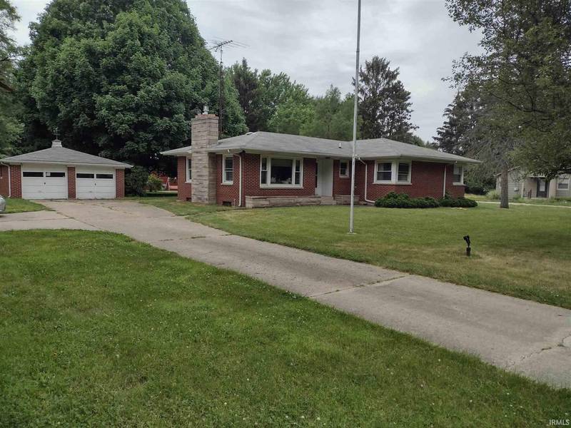 52187 Fir Road, Granger, IN 46530