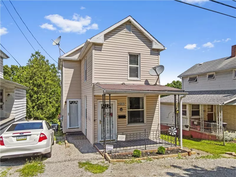 203 Hazel St, Bentleyville, PA 15314