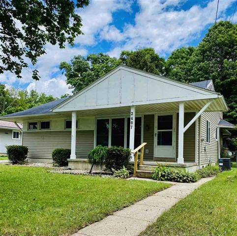 2407 DAWN, Jackson, MI 49203