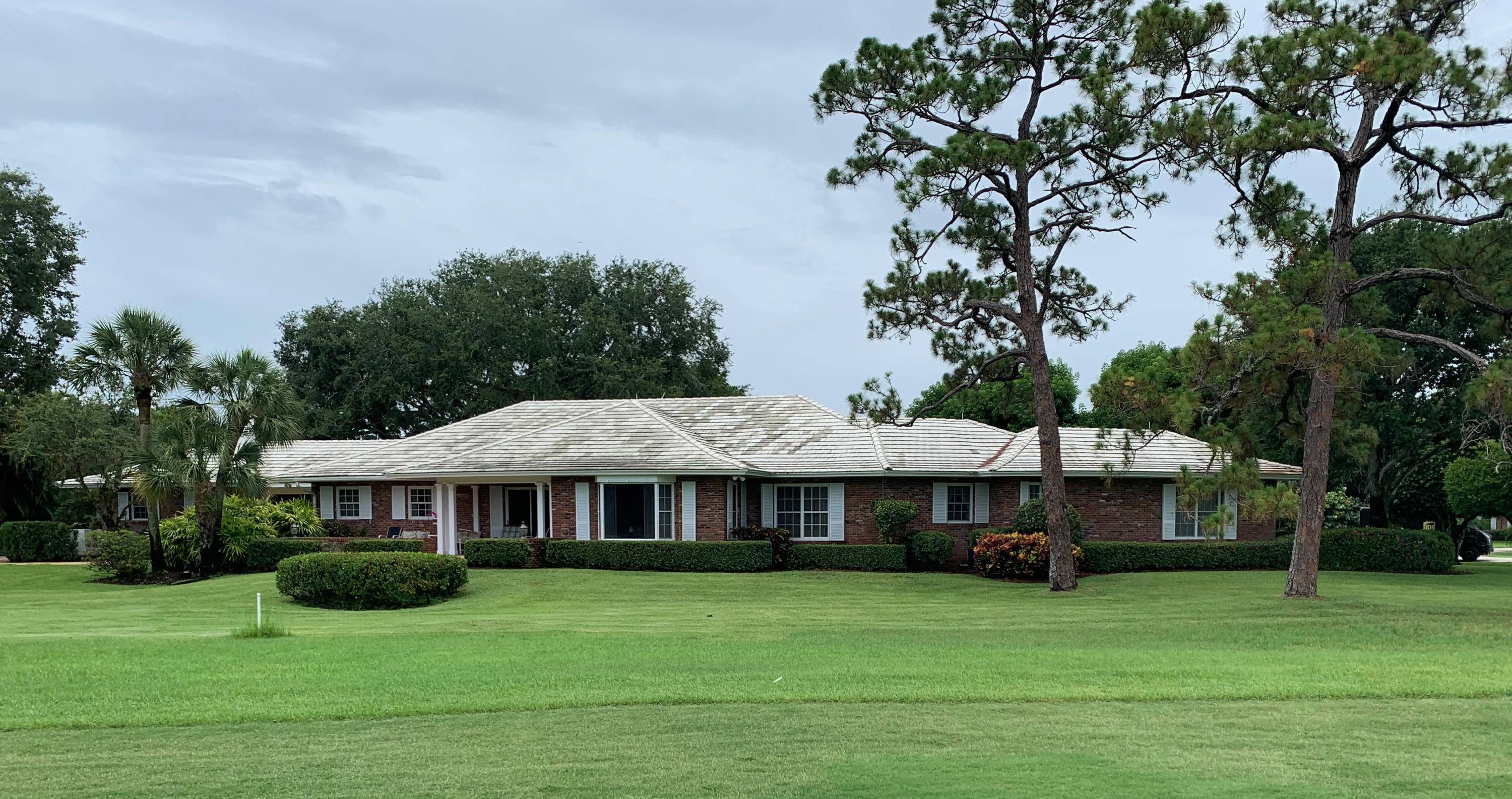 20 Par Club CIR, Village Of Golf, FL 33436