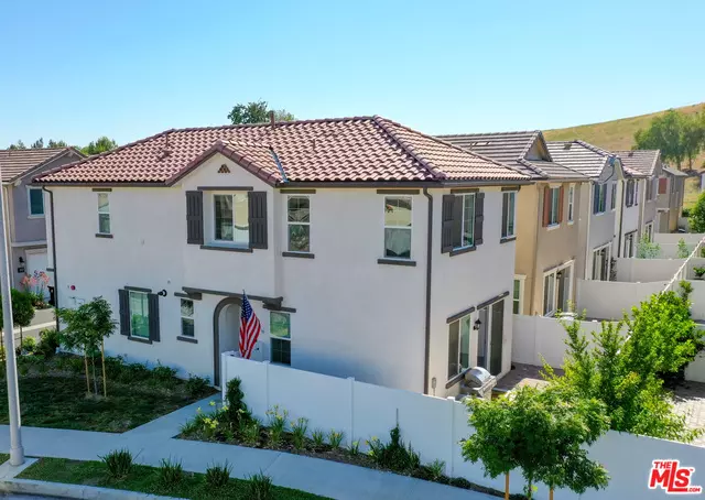 22815 W Cedar, West Hills, CA 91304