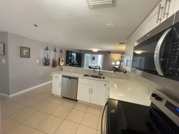 Miami, FL 33145,1650 Coral Way 708