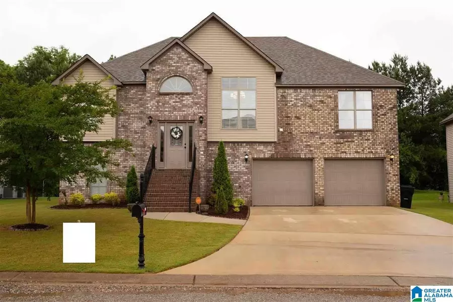 5191 MEADOW LAKE TRAIL, Bessemer, AL 35020