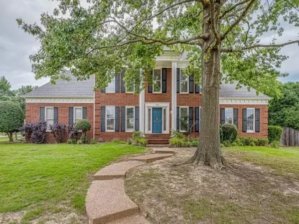 1383 JOHN RIDGE DR, Collierville, TN 38017