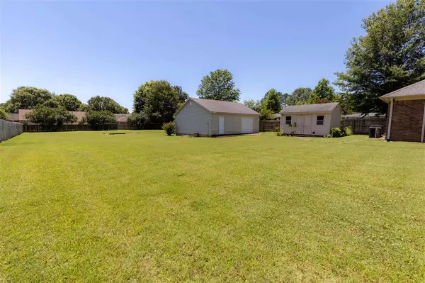 Bartlett, TN 38135,6935 DEERFIELD RD