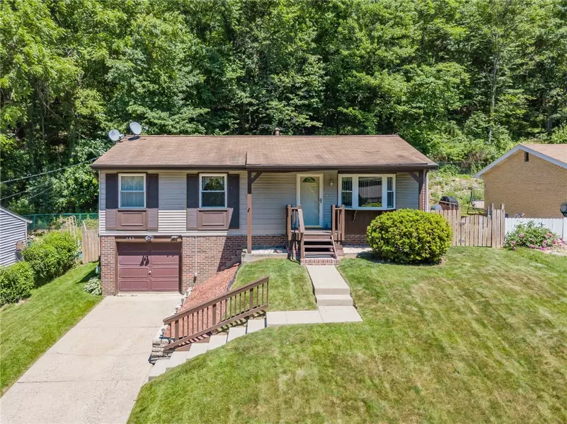 203 Alpine Village, Monroeville, PA 15146