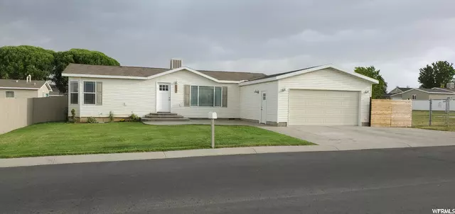 Vernal, UT 84078,223 W 2000 RD S