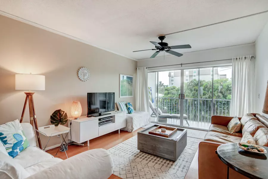 1910 S Ocean BLVD 310, Delray Beach, FL 33483