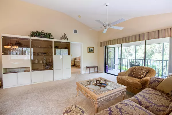 Palm Beach Gardens, FL 33418,1103 Duncan CIR 204