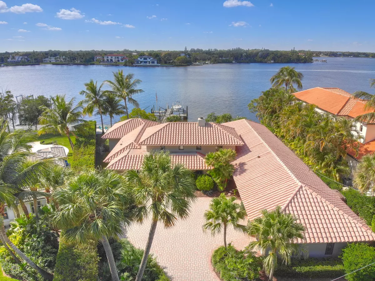 Tequesta, FL 33469,143 Point CIR