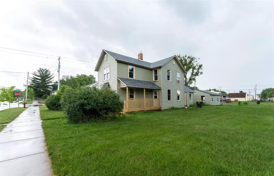 1517 McLean Ave, Tomah, WI 54660