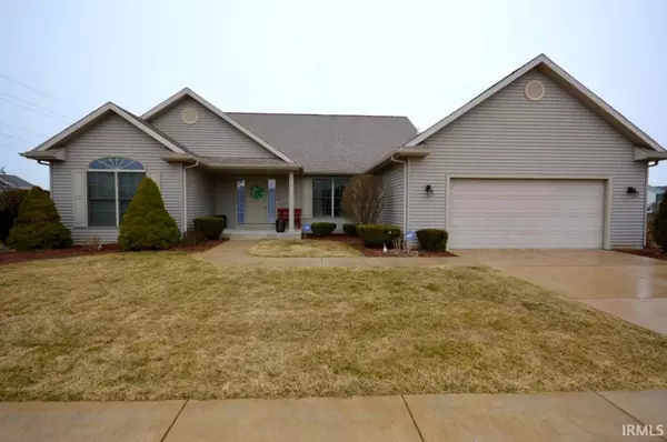 13849 Old Colony Drive, Granger, IN 46530-4737