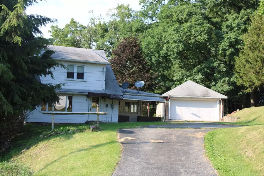 248 Belknap Rd, Dayton, PA 16222