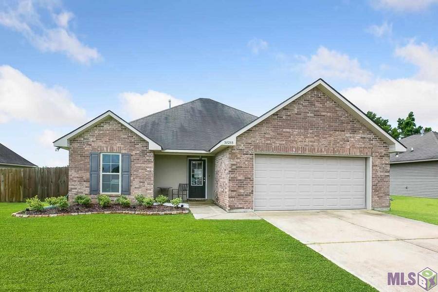 38253 ST MARTIN CT, Gonzales, LA 70737