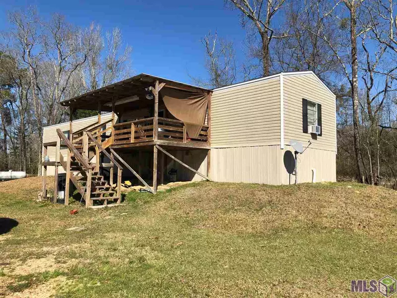 2002 LA HWY 1041, Pine Grove, LA 70744