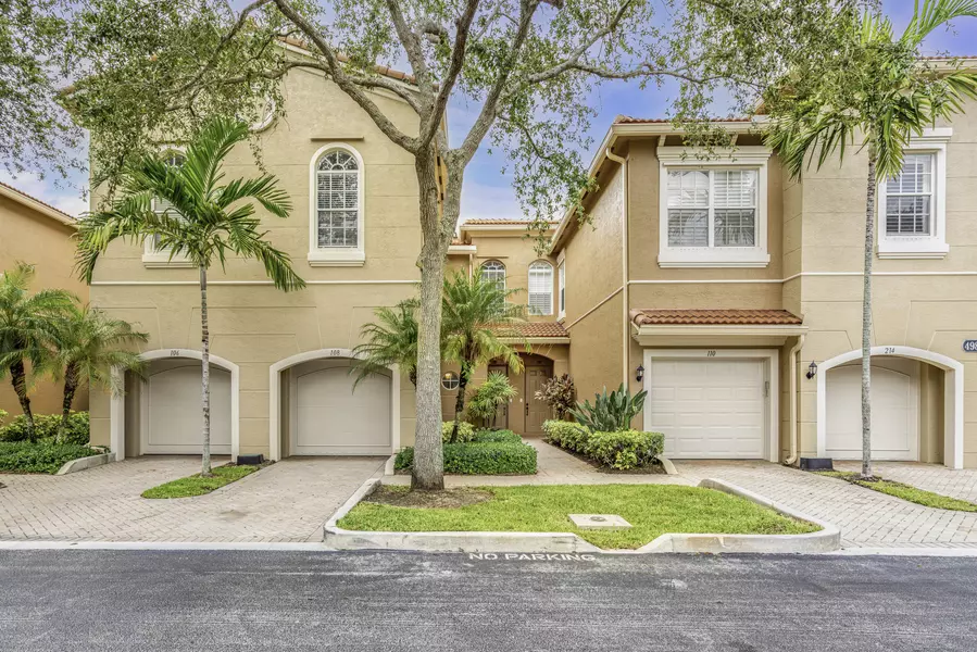 4986 Bonsai CIR 108, Palm Beach Gardens, FL 33418