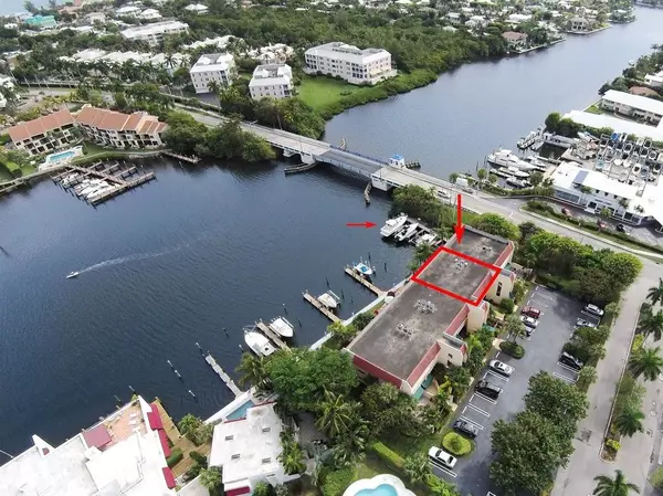 Delray Beach, FL 33483,801 Palm TRL 10