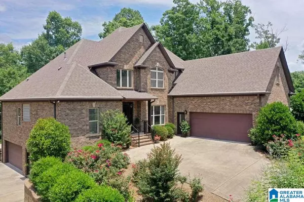 Columbiana, AL 35051,126 CREEKWOOD DRIVE