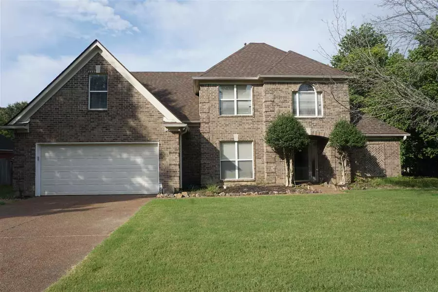 4530 HICKORY CREEK DR, Bartlett, TN 38135