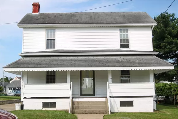 Connellsville, PA 15425,220 N 10th St