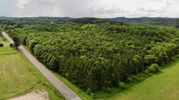 Warrens, WI 54666,000 Charcoal Ave