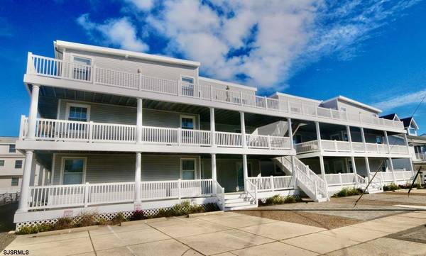 135 65th St #8, Sea Isle City, NJ 08243