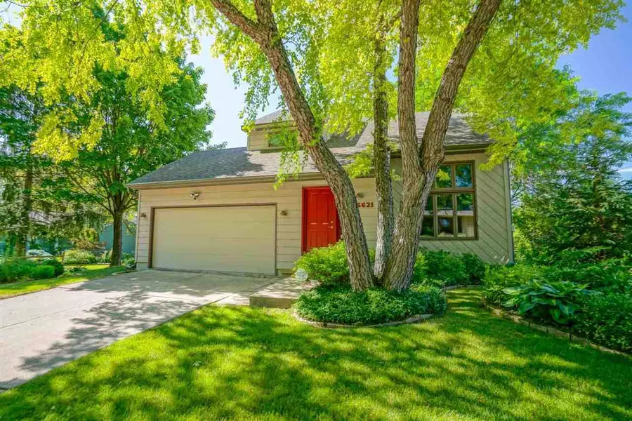 6621 Jacobs Way, Madison, WI 53711