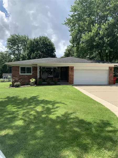 11460 Ivory Ln, Washington Twp, MI 48095-2507