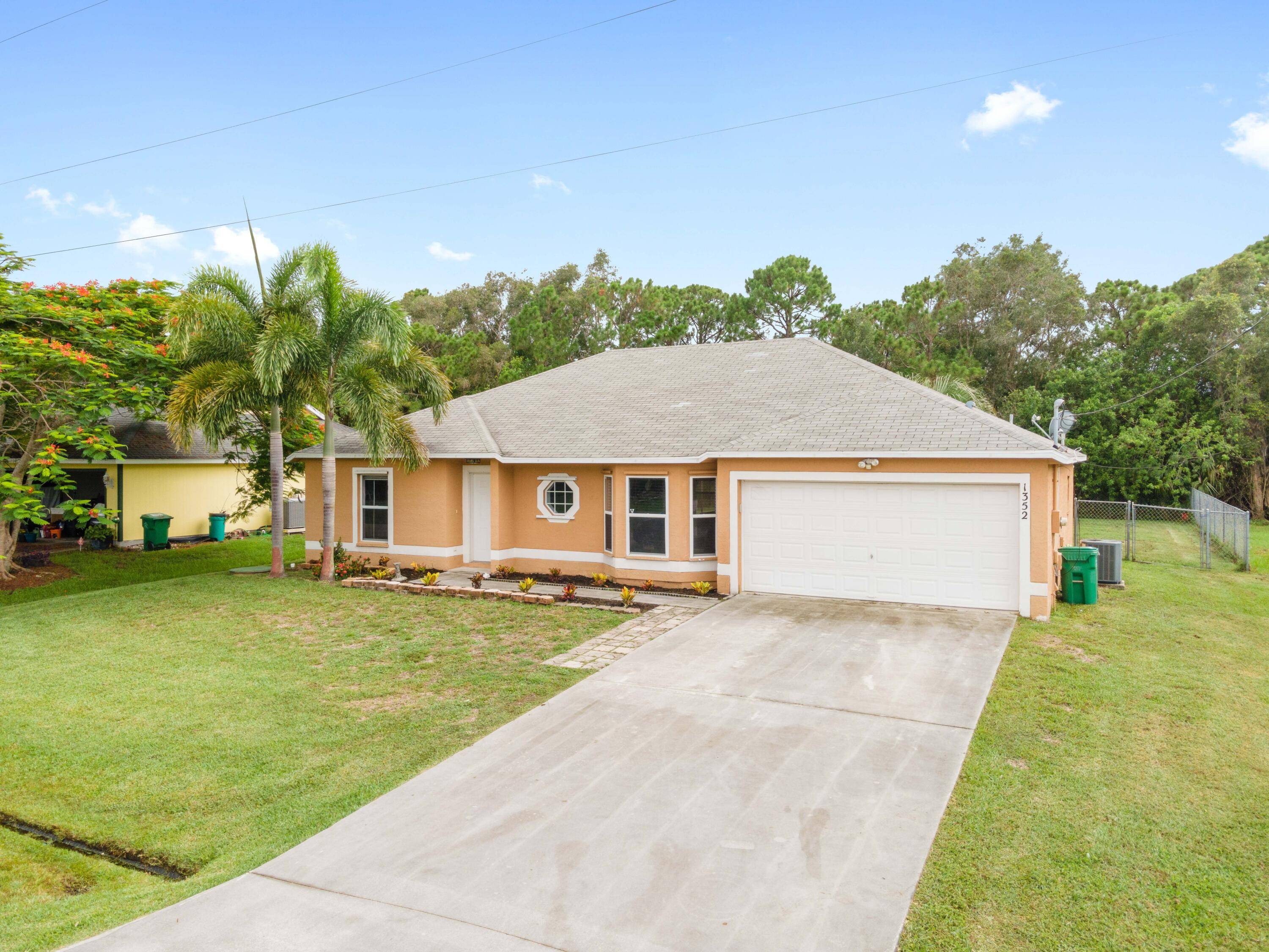 Port Saint Lucie, FL 34983,1352 SW Broadview ST