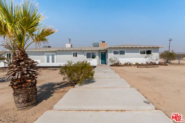 6112 Carodean Rd, Twenty-nine Palms, CA 92277