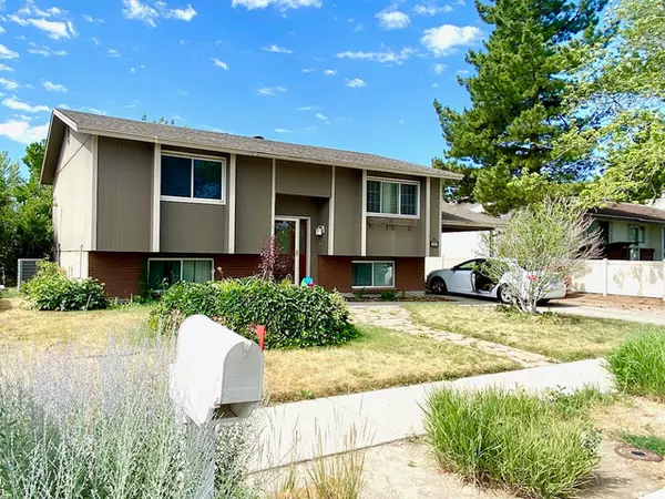 Kearns, UT 84118,5263 W DEWFLOWER CIR