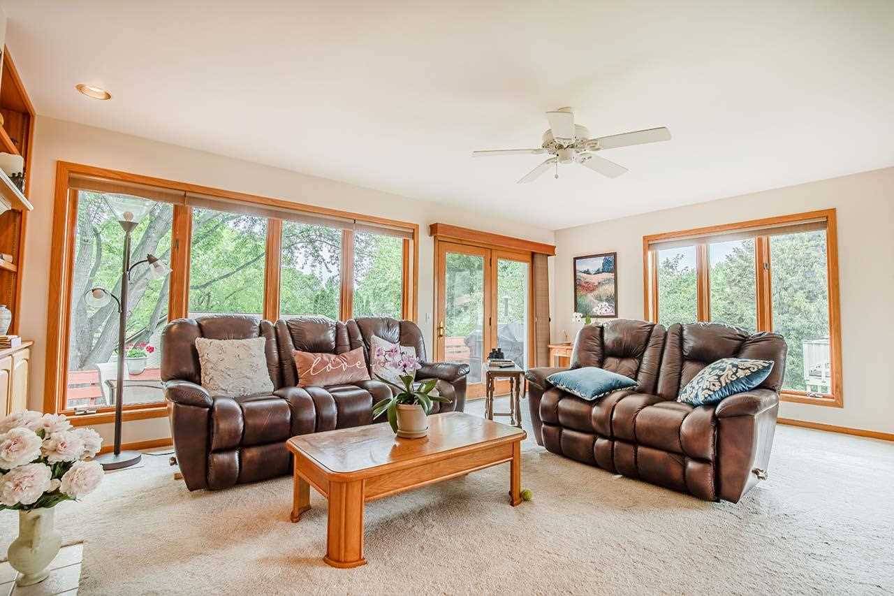 Mcfarland, WI 53589,6318 JOHNSON ST