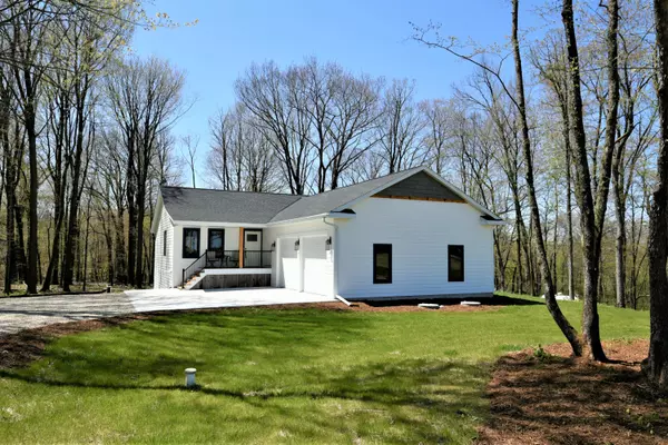 W737 Rolefson Rd, Ashippun, WI 53078