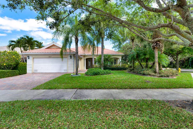 Palm Beach Gardens, FL 33418,4600 Bontia DR