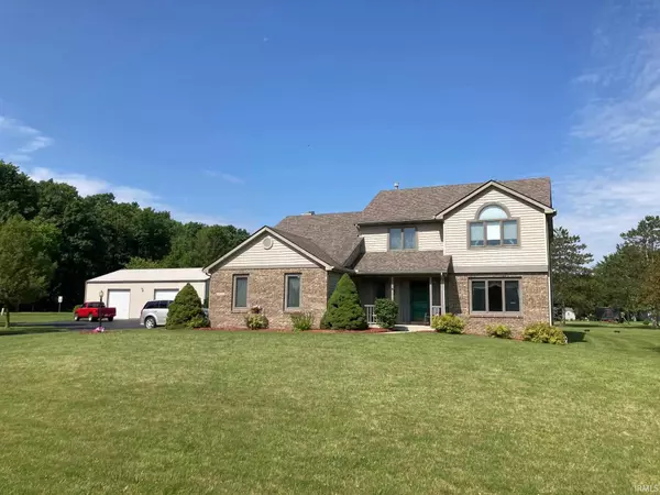 14221 Halter Road, Leo, IN 46765