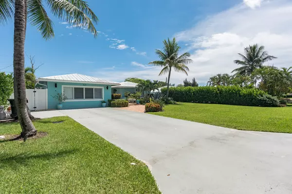 Delray Beach, FL 33444,527 Jaeger DR