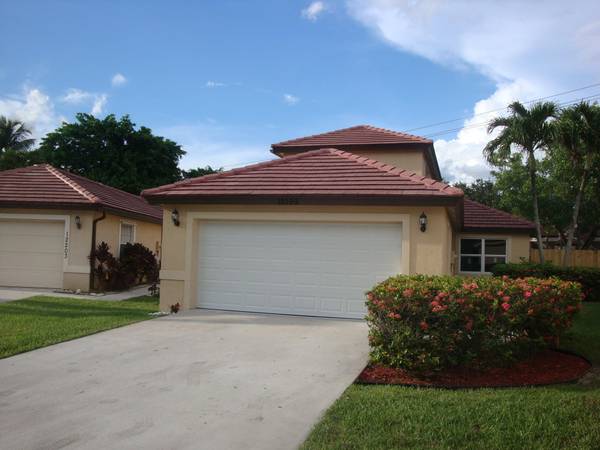 12199 Brisbane LN, Wellington, FL 33414