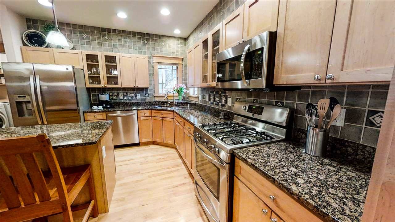 Middleton, WI 53562,3539 Strawberry Loop