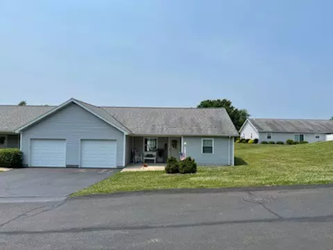 14 Amy Lyne Drive, Smithfield, PA 15478