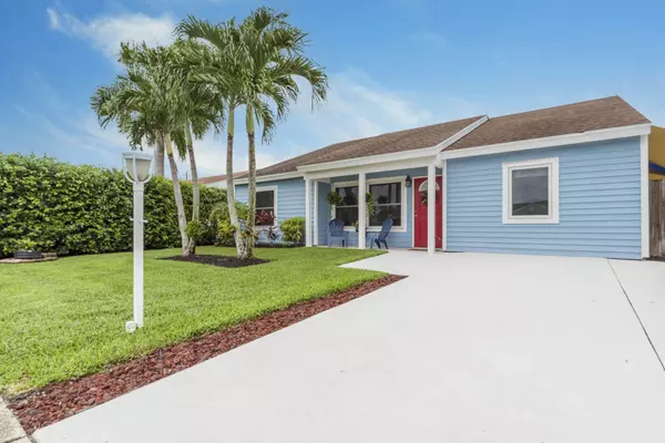 Lake Worth, FL 33467,5246 W Canal CIR