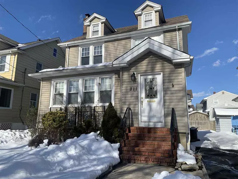 211 MAPLEWOOD AVE, Bogota, NJ 07603
