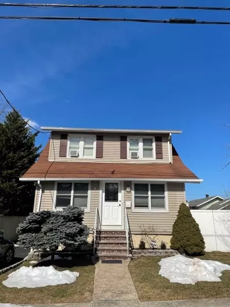 73 LEVITT AVE, Bergenfield, NJ 07621