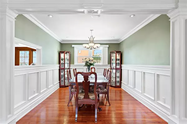 Cliffside Park, NJ 07010,10 CORTLAND PL