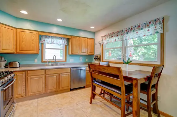 Sun Prairie, WI 53590,1407 Jasper Cir