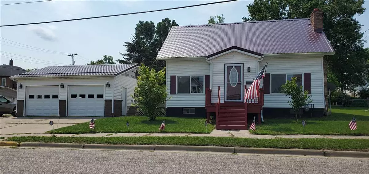 Elroy, WI 53929,213 Cedar St