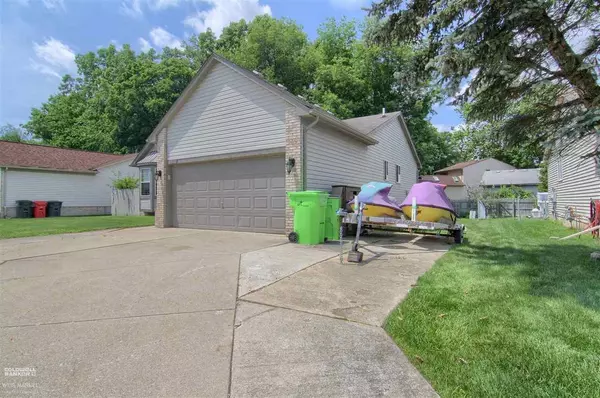 Chesterfield Twp, MI 48051,48357 Shady Glen Dr.